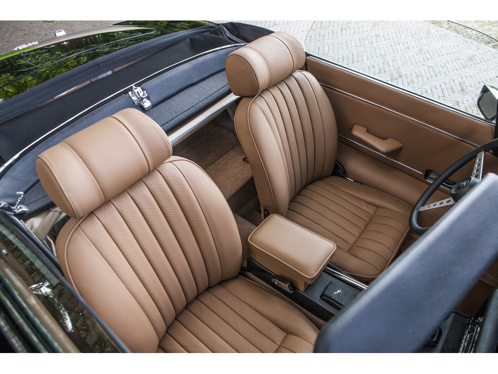 Interieur Jaguar E-type 12-cilinder cabrio
